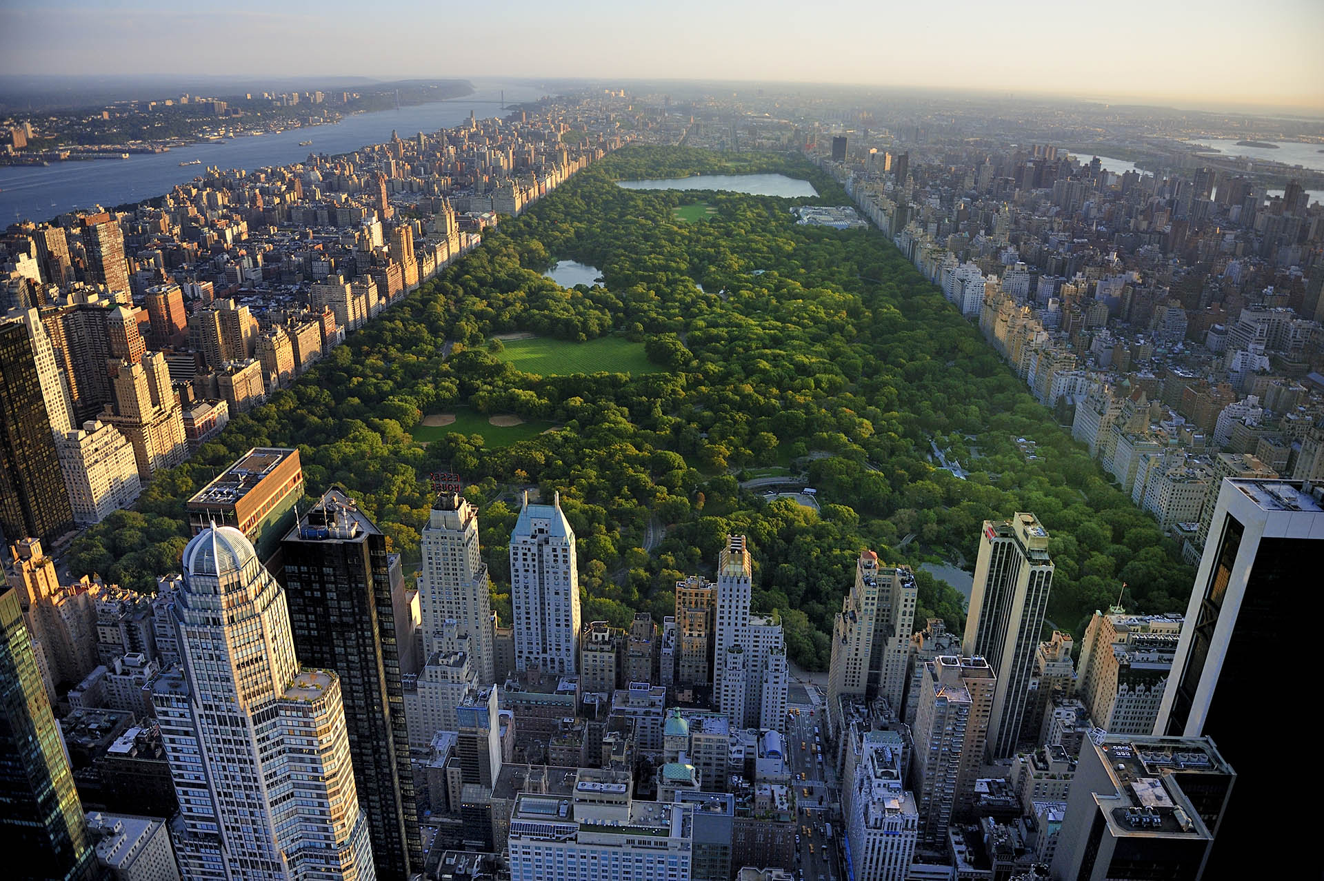 Picture of central park NYC to signify franchise business loan financing