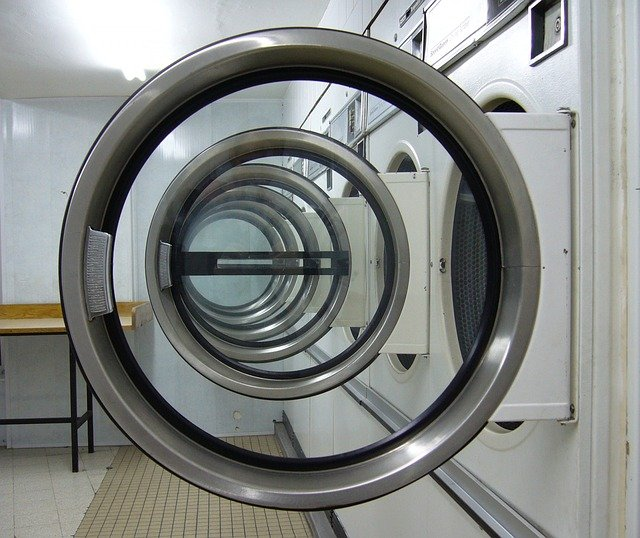 laundromat, laundry machine, laundry industry, laundry customers