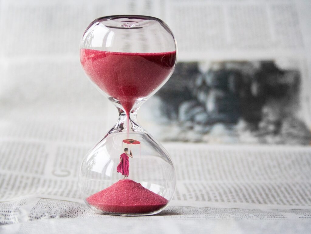 hourglass, time, hours, how long does negative information stay on your credit report