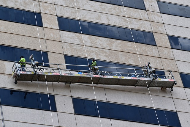 scaffolding, waterproofing, exterior building maintenance crew